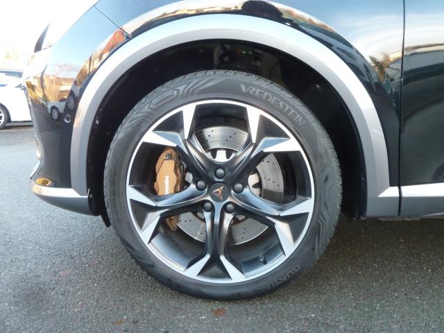 Cupra FORMENTOR VZ 2.0 TSI DSG 4DRIVE PANORAMAD. SHZ Bildbeschreibung: Cupra FORMENTOR VZ 2.0 TSI DSG 4DRIVE PANORAMAD. SHZ