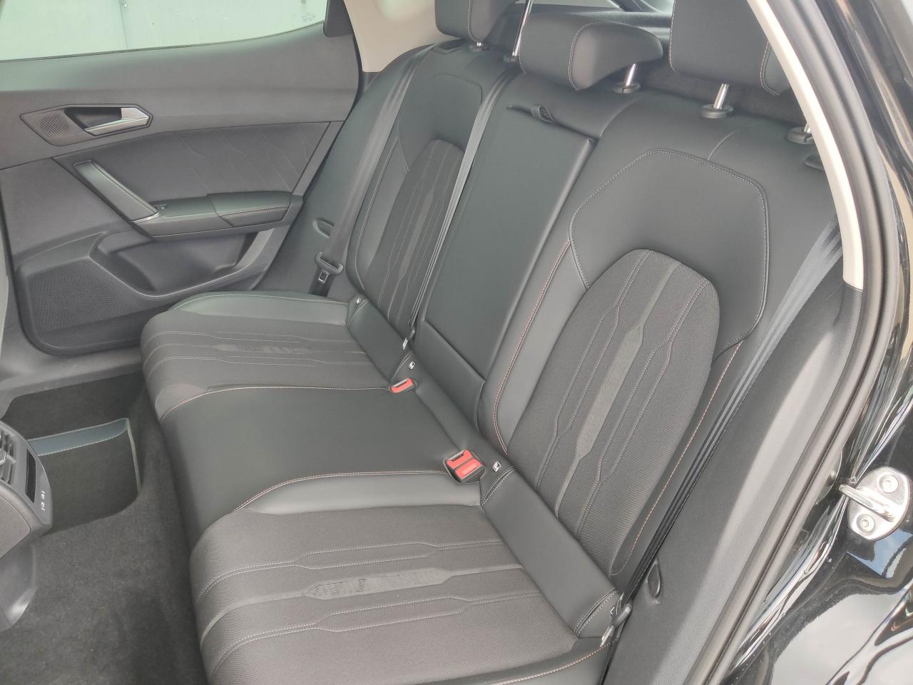 Cupra FORMENTOR 1.5 TSI DSG NAVI SITZHEIZ. EINPARKH. Bildbeschreibung: Cupra FORMENTOR 1.5 TSI DSG NAVI SITZHEIZ. EINPARKH.