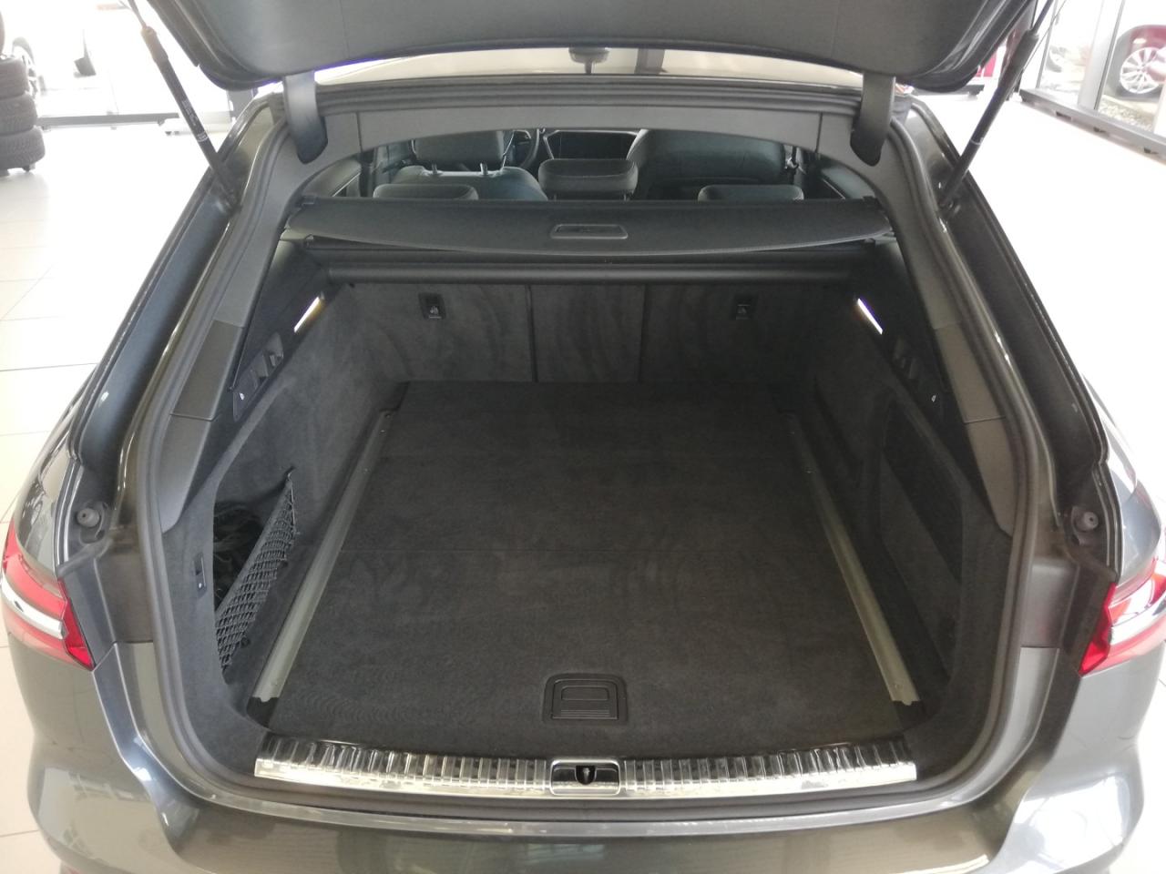 Audi A6 3.0 AVANT AHZV Bildbeschreibung: Audi A6 3.0 AVANT AHZV