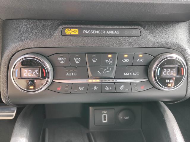 Ford FOCUS ST LINE 1.5 ECOBOOST AUTOMATIK NAVI SITZH. Bildbeschreibung: Ford FOCUS ST LINE 1.5 ECOBOOST AUTOMATIK NAVI SITZH.
