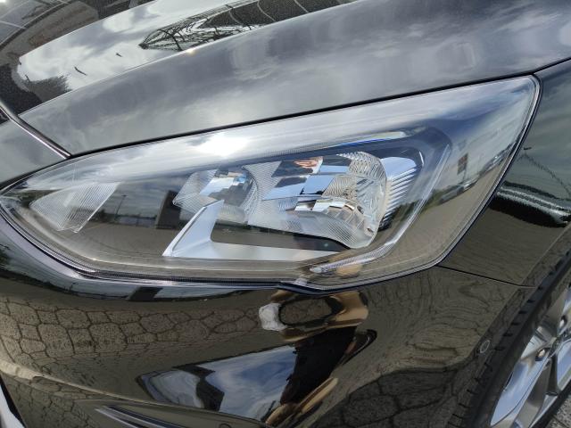 Ford FOCUS ST LINE 1.5 ECOBOOST AUTOMATIK NAVI SITZH. Bildbeschreibung: Ford FOCUS ST LINE 1.5 ECOBOOST AUTOMATIK NAVI SITZH.