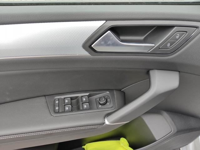 Volkswagen TOURAN COMFORTLINE ENERGY 1.5 TSI DSG, CO2-Klasse: E, NAVI SHZ Bildbeschreibung: Volkswagen TOURAN COMFORTLINE ENERGY 1.5 TSI DSG, CO2-Klasse: E, NAVI SHZ
